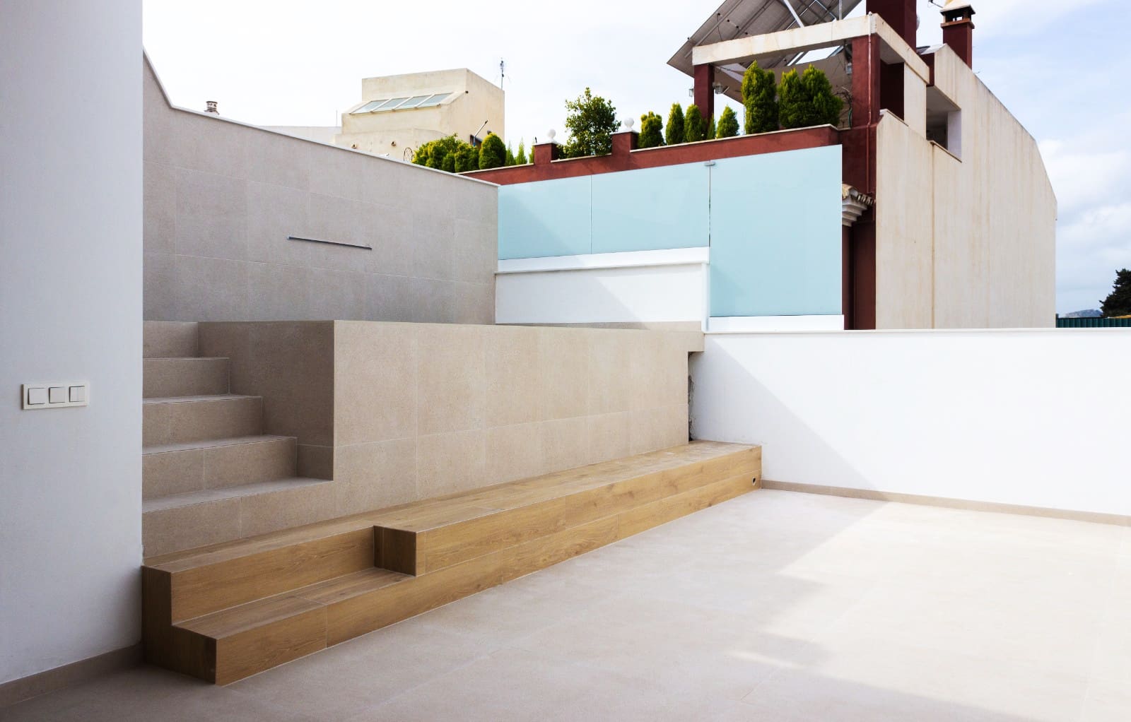 3 slaapkamer Villa te koop in Malaga stad met zwembad garage - € 750.000 (Ref: 9251851)