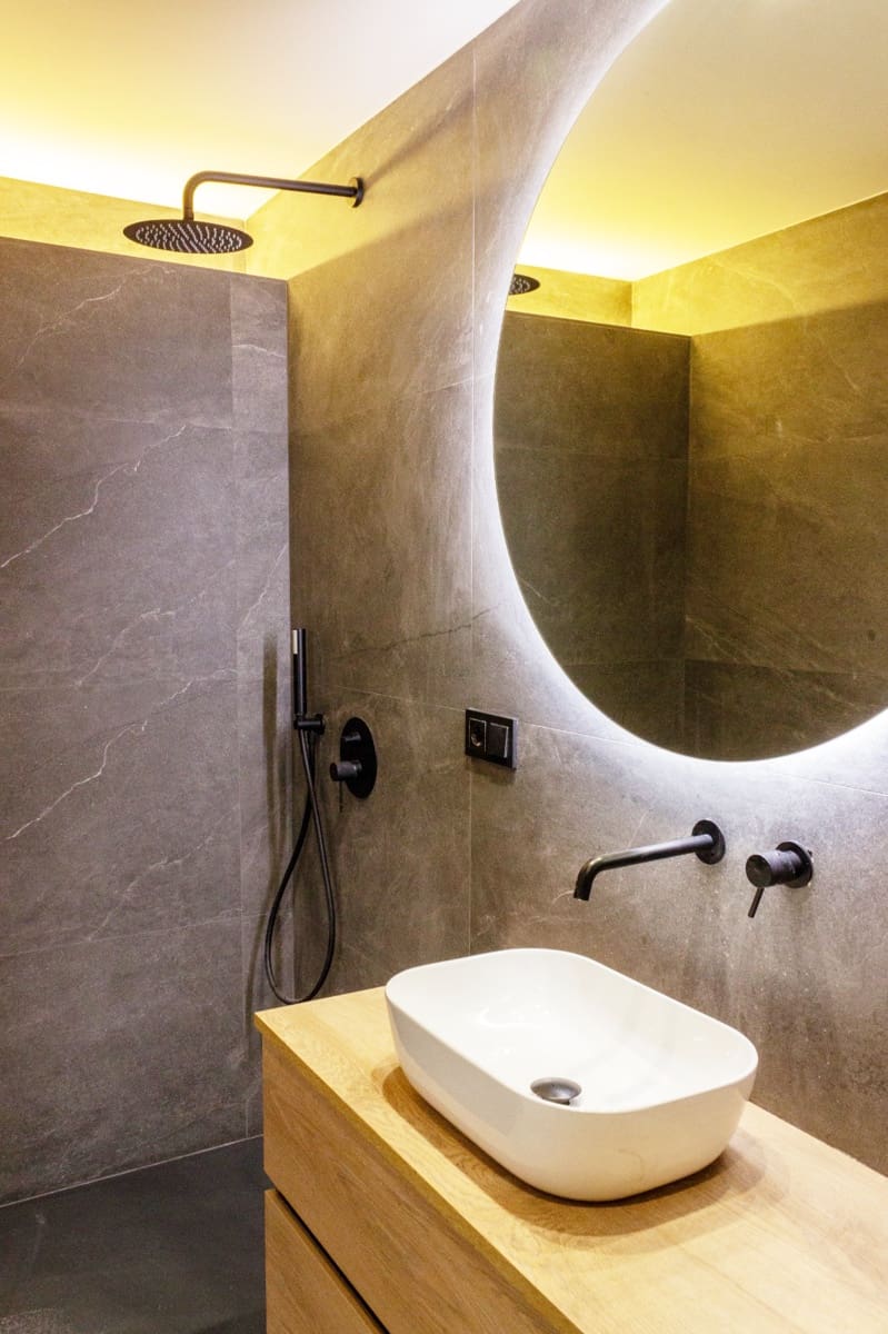 3 slaapkamer Villa te koop in Malaga stad met zwembad garage - € 750.000 (Ref: 9251851)