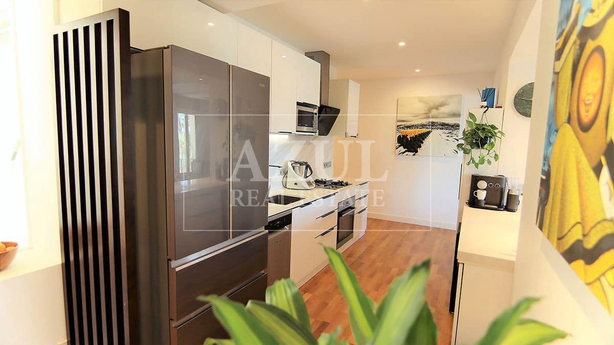 3 slaapkamer Flat te koop in Malaga stad met garage - € 1.300.000 (Ref: 9294226)