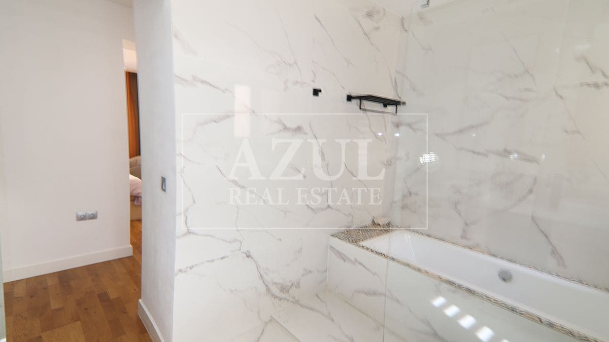 3 slaapkamer Flat te koop in Malaga stad met garage - € 1.300.000 (Ref: 9294226)