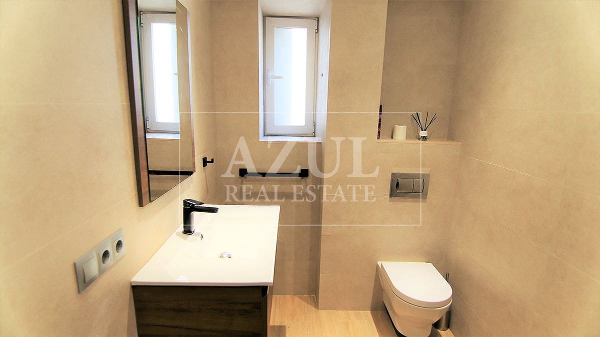 3 slaapkamer Flat te koop in Malaga stad met garage - € 1.300.000 (Ref: 9294226)