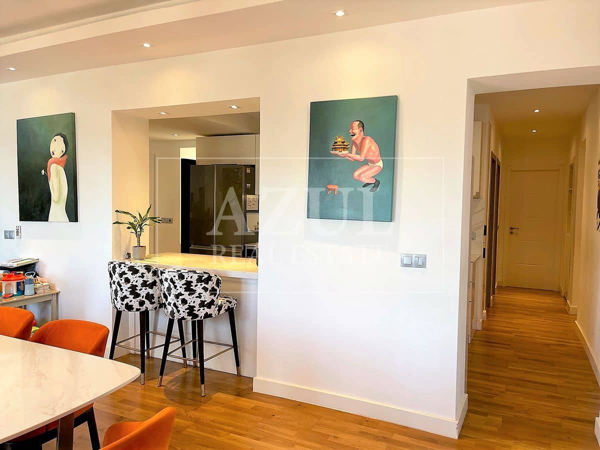 3 slaapkamer Flat te koop in Malaga stad met garage - € 1.300.000 (Ref: 9294226)