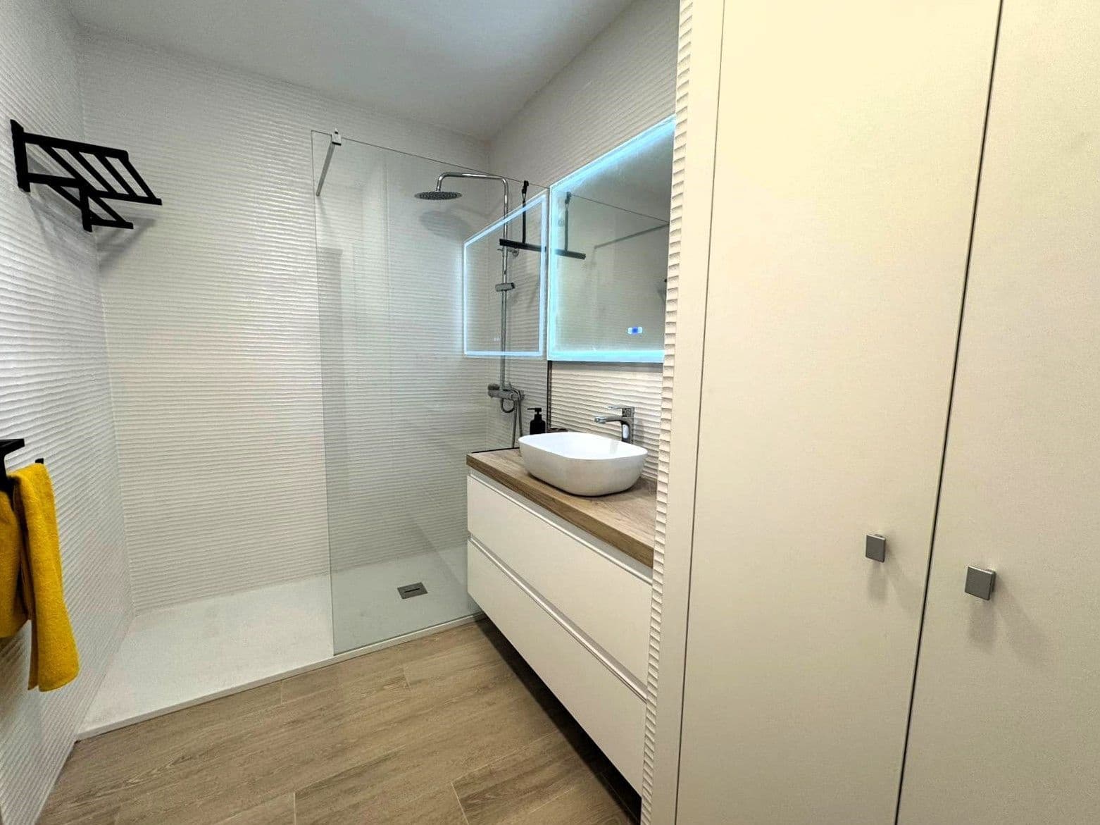 Appartement de 1 chambre à louer à Malaga ville - 1 350 € (Ref: 9371735)