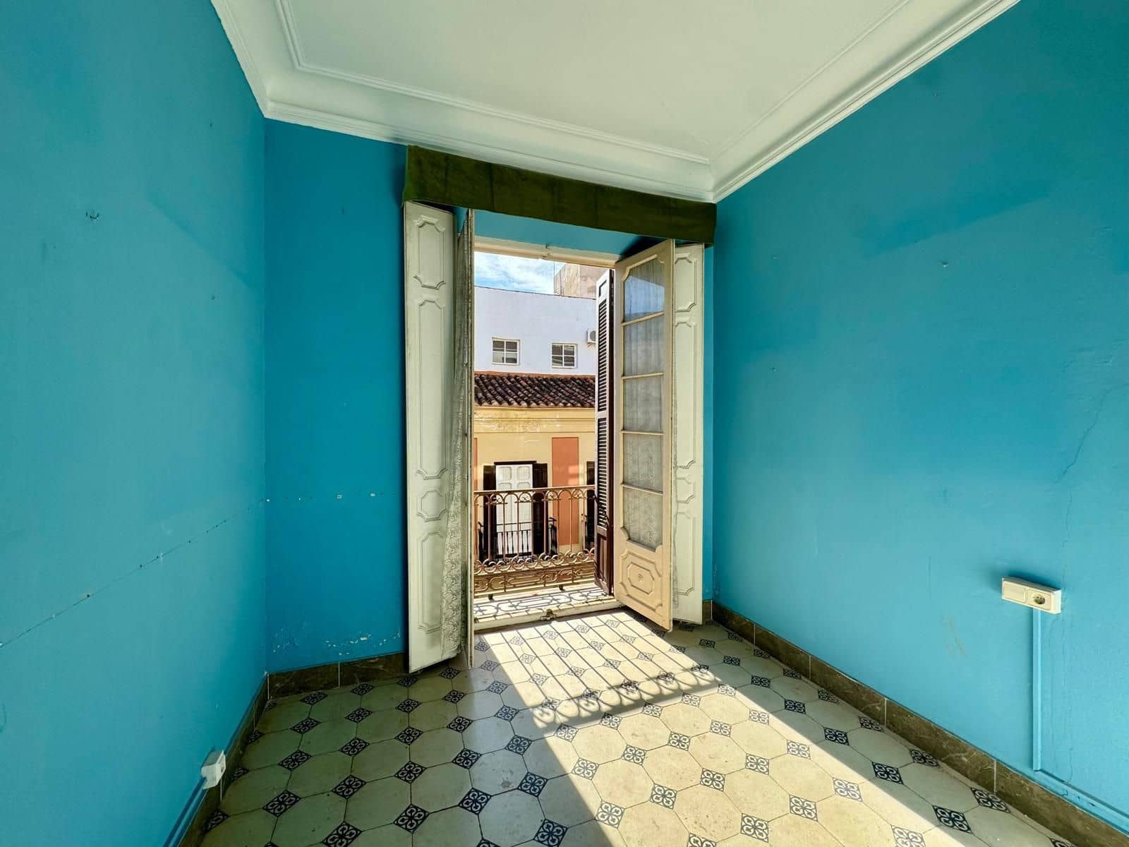 Piso de 4 habitaciones en Málaga ciudad en venta - 1.150.000 € (Ref: 9398192)