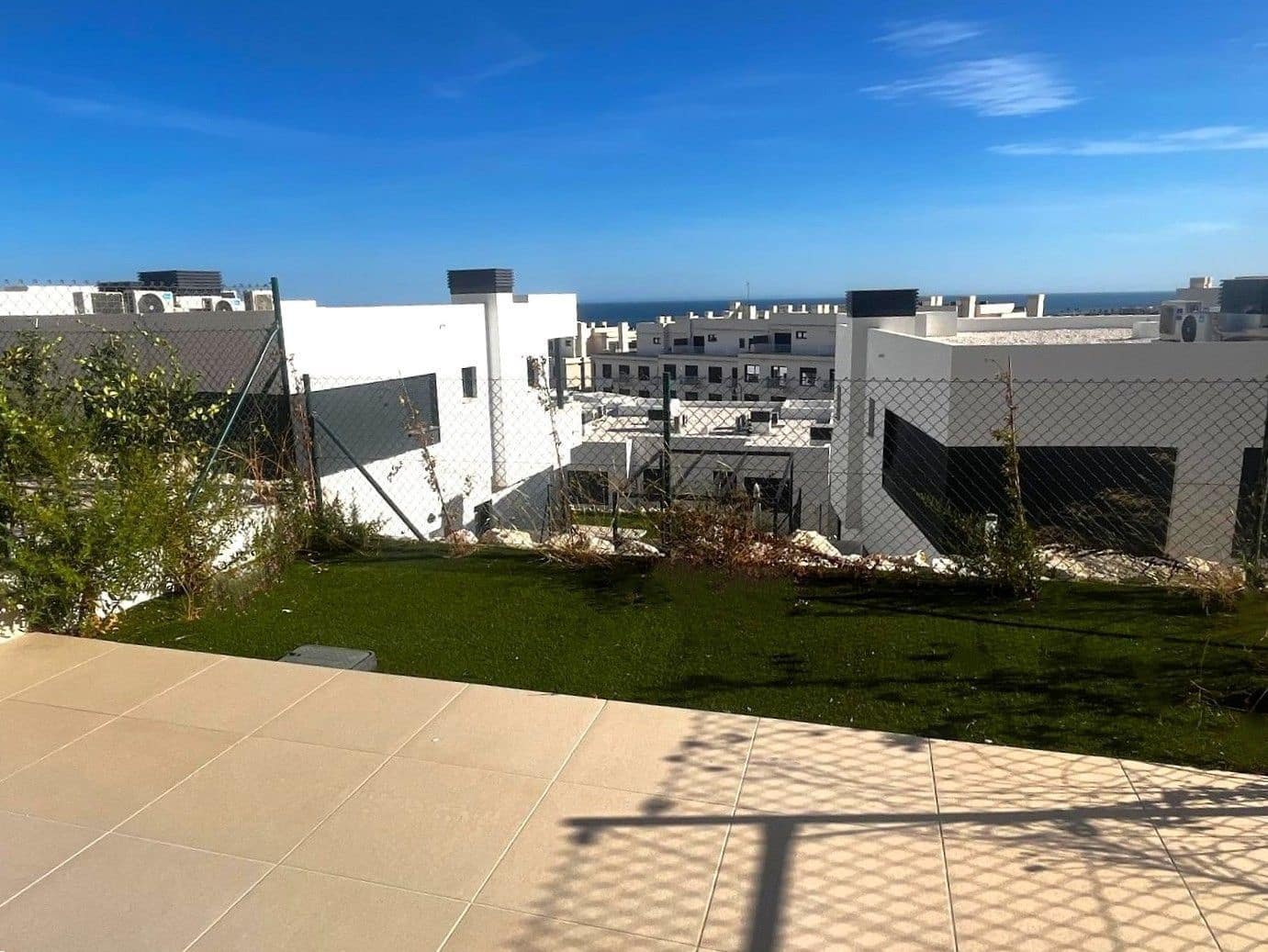 3 slaapkamer Halfvrijstaande villa te koop in La Cala de Mijas met zwembad garage - € 890.000 (Ref: 9421873)