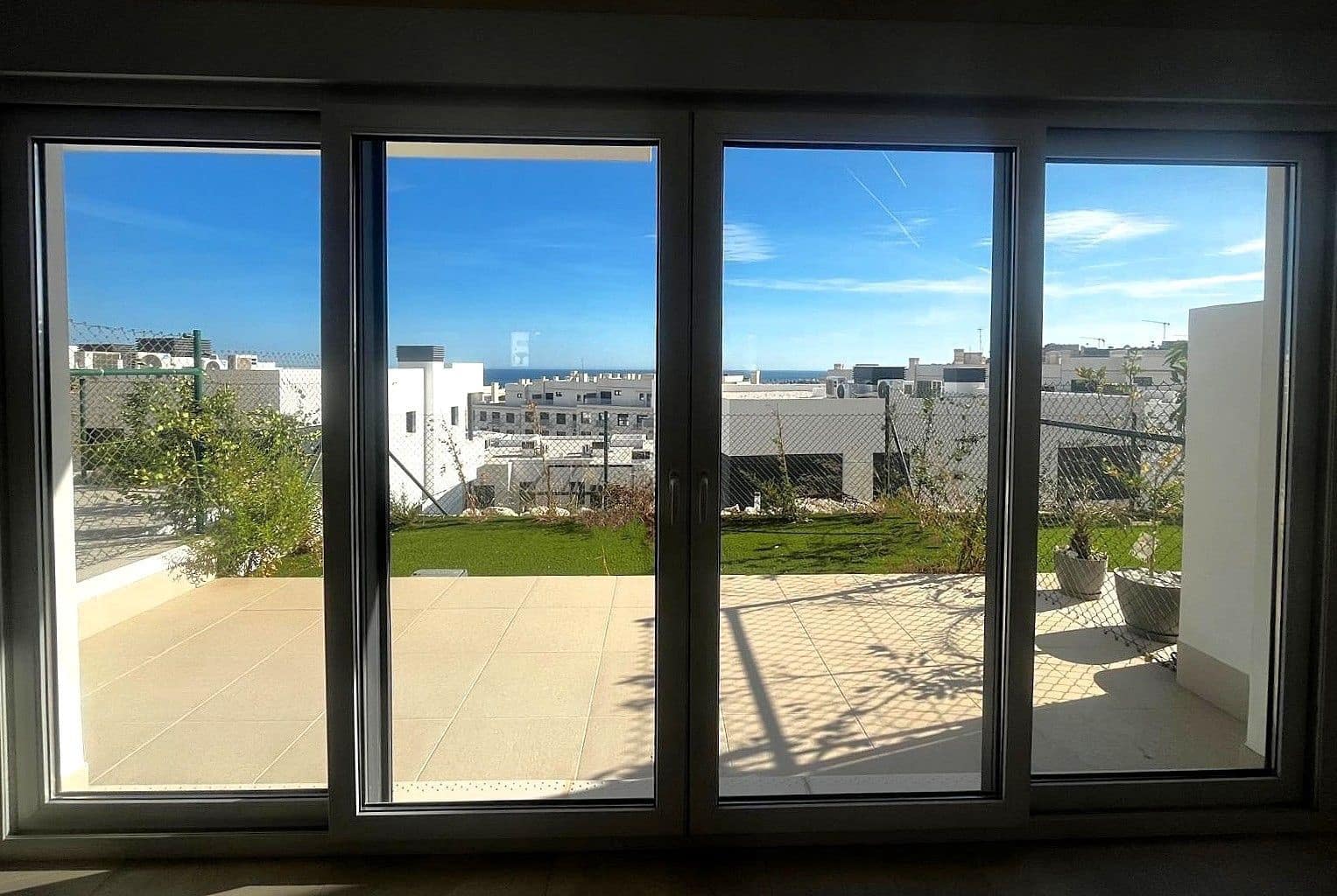 3 slaapkamer Halfvrijstaande villa te koop in La Cala de Mijas met zwembad garage - € 890.000 (Ref: 9421873)