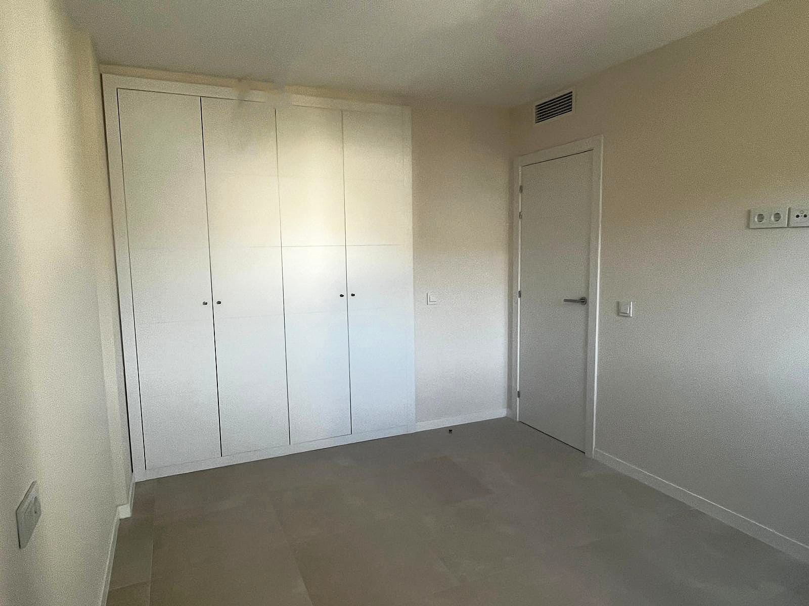 3 slaapkamer Halfvrijstaande villa te koop in La Cala de Mijas met zwembad garage - € 890.000 (Ref: 9421873)