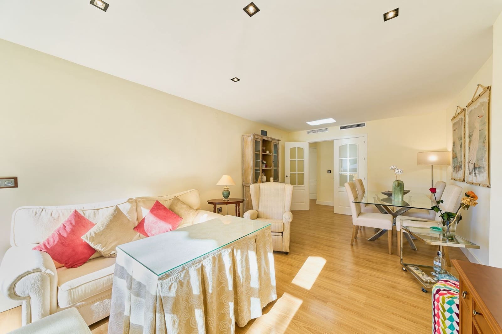 3 soverom Leilighet til salgs i Malaga by med svømmebasseng garasje - € 645 000 (Ref: 9436705)