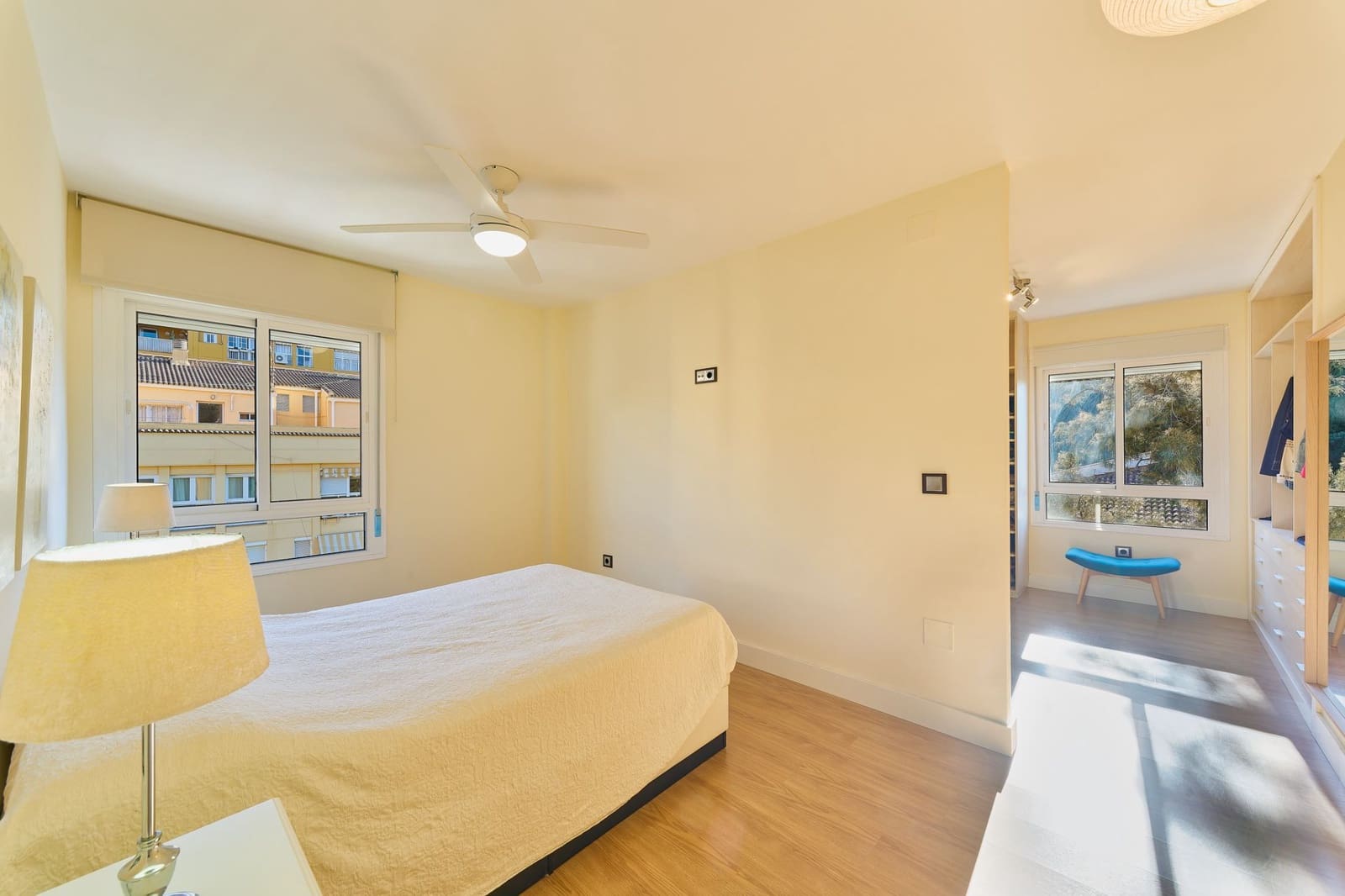 3 soverom Leilighet til salgs i Malaga by med svømmebasseng garasje - € 645 000 (Ref: 9436705)