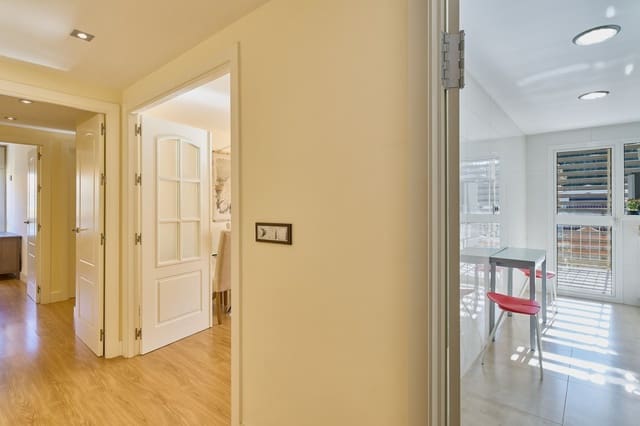 3 camera da letto Appartamento in vendita in El Mayorazgo, Malaga città con piscina garage - 645.000 € (Rif: 9436705)