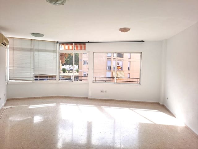 3 makuuhuone Asunto vuokrattavana paikassa Málaga kaupunki mukana uima-altaan - 1 600 € (Ref: 9501852)