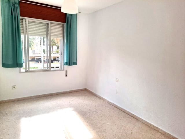 3 makuuhuone Asunto vuokrattavana paikassa Málaga kaupunki mukana uima-altaan - 1 600 € (Ref: 9501852)