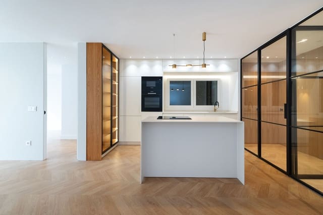 3 makuuhuone Asunto myytävänä paikassa Málaga kaupunki - 890 000 € (Ref: 9508385)