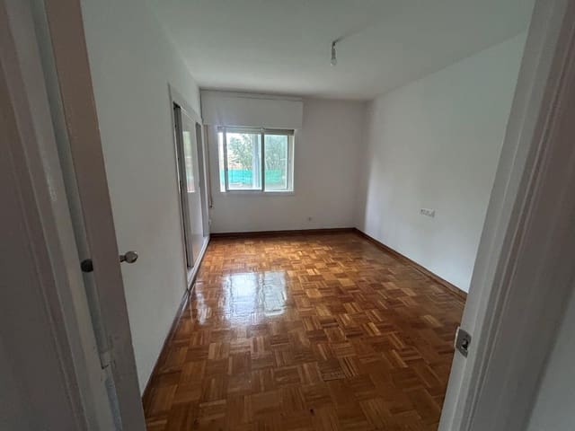 5 sypialnia Mieszkanie do wynajęcia w Miraflores del Palo, Miasto Málaga z basenem garażem - 2 500 € (Ref: 9540779)