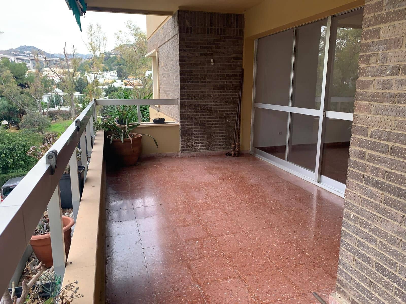 5 quarto Apartamento para arrendar em Malaga cidade com piscina garagem - 2 500 € (Ref: 9540779)