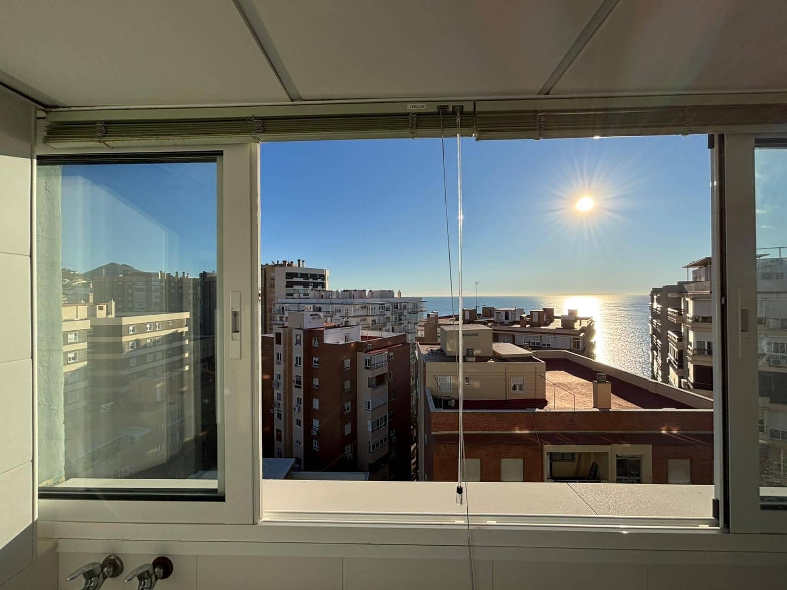 Piso de 3 habitaciones en Málaga ciudad en alquiler con garaje - 5.000 € (Ref: 9540780)