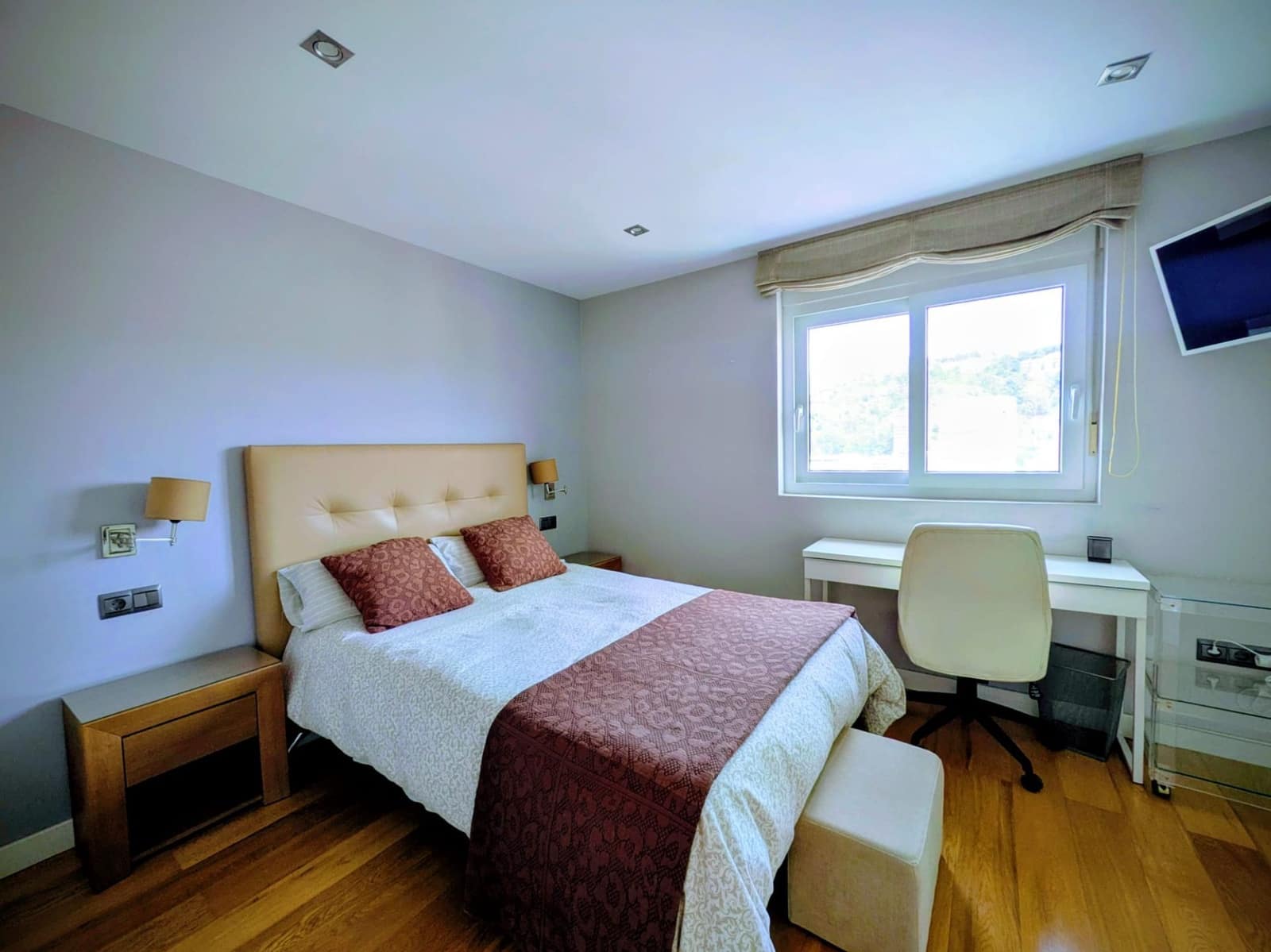 Piso de 3 habitaciones en Málaga ciudad en alquiler con garaje - 5.000 € (Ref: 9540780)