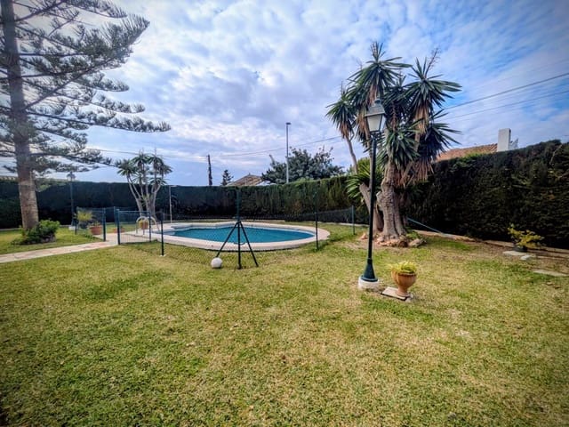 7 soverom Villa til salgs i El Candado, Málaga by med svømmebasseng garasje - € 1 700 000 (Ref: 9543053)