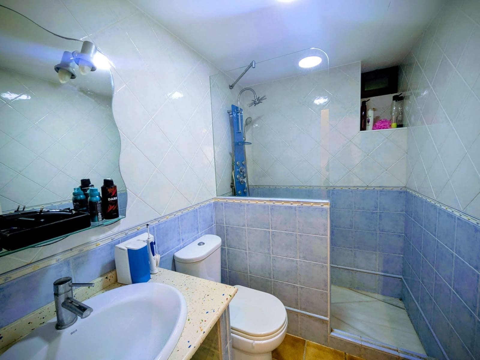 3 soveværelse Semi-Rækkehus til salg i Malaga by med swimmingpool garage - € 575.000 (Ref: 9543054)