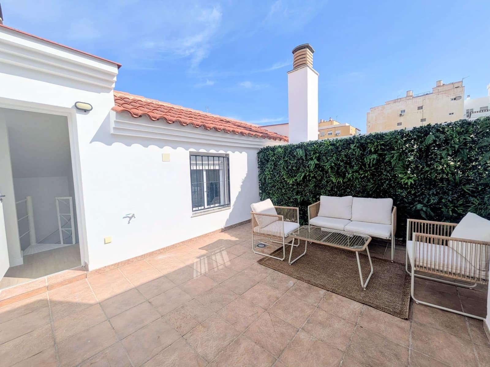 Ático de 2 habitaciones en Málaga ciudad en venta con garaje - 330.000 € (Ref: 9636447)