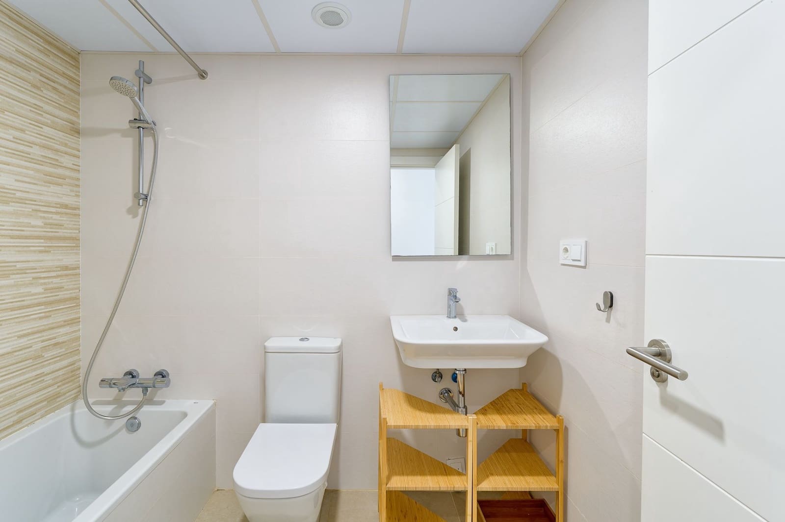 4 soverom Penthouse til salgs i Malaga by med svømmebasseng garasje - € 990 000 (Ref: 9721090)