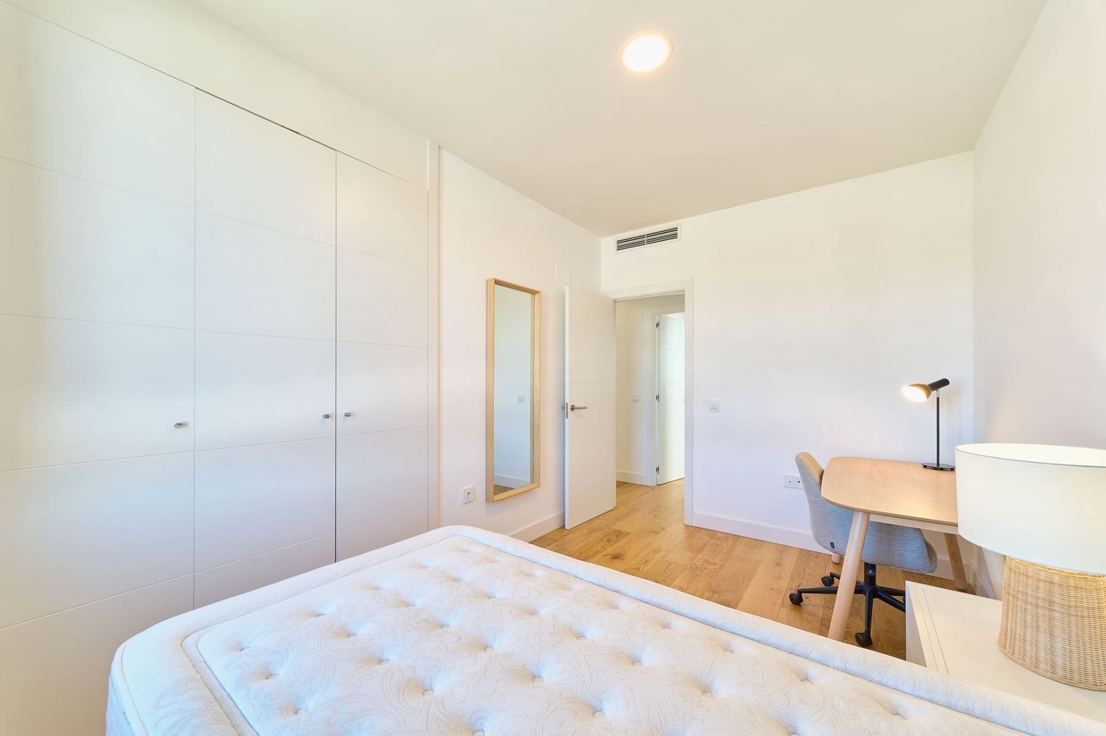 4 soverom Penthouse til salgs i Malaga by med svømmebasseng garasje - € 990 000 (Ref: 9721090)