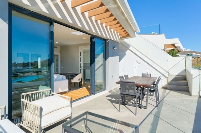 4 soverom Penthouse til salgs i Colinas del Limonar, Málaga by med svømmebasseng garasje - € 990 000 (Ref: 9721090)