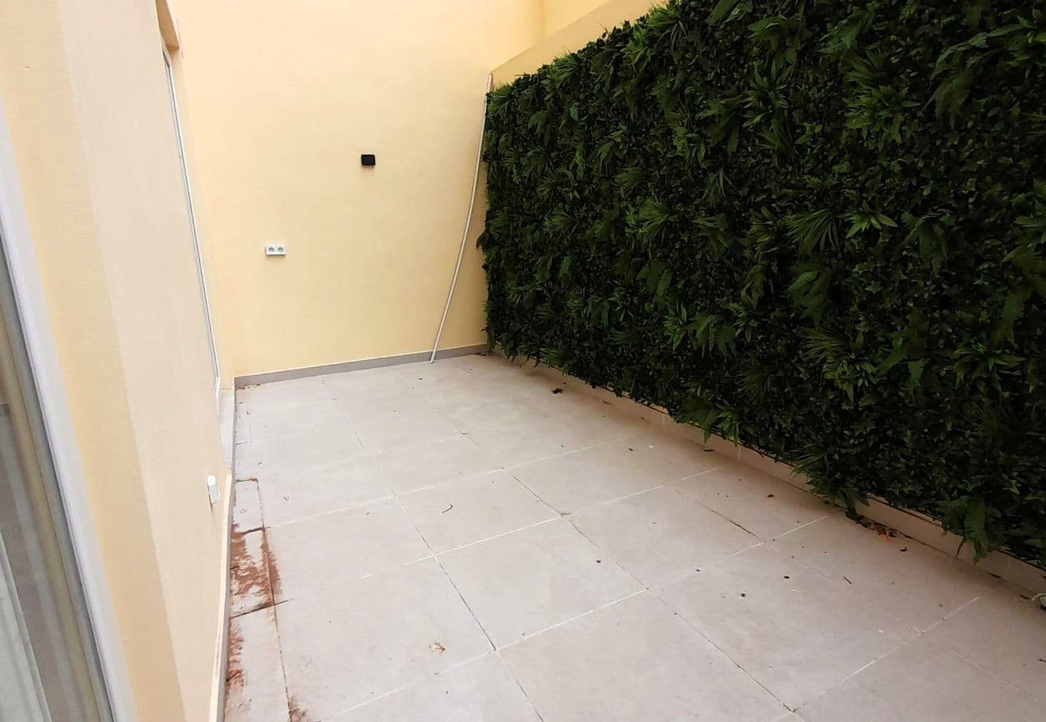 3 soveværelse Byhus til salg i Malaga by - € 410.000 (Ref: 9751603)