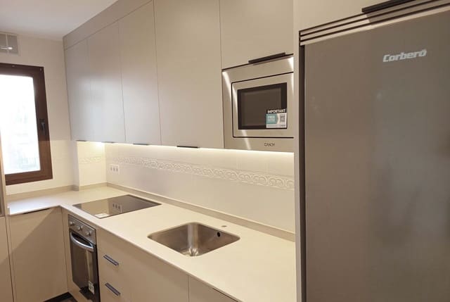 2 quarto Apartamento para venda em Málaga cidade - 299 000 € (Ref: 9790239)