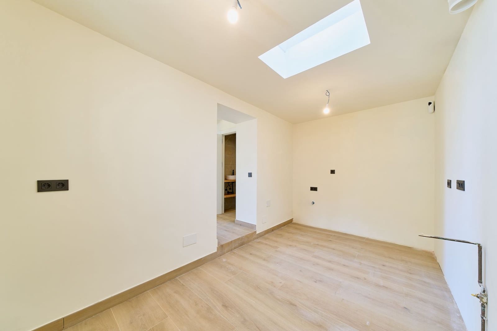 3 slaapkamer Halfvrijstaande villa te koop in Malaga stad - € 785.000 (Ref: 9833227)