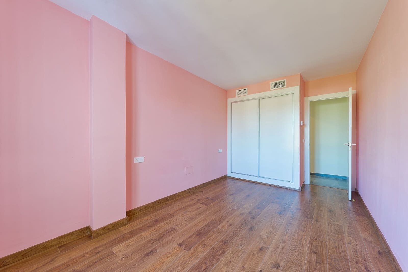 Chalet de 4 habitaciones en Málaga ciudad en venta con piscina garaje - 1.370.000 € (Ref: 9850740)