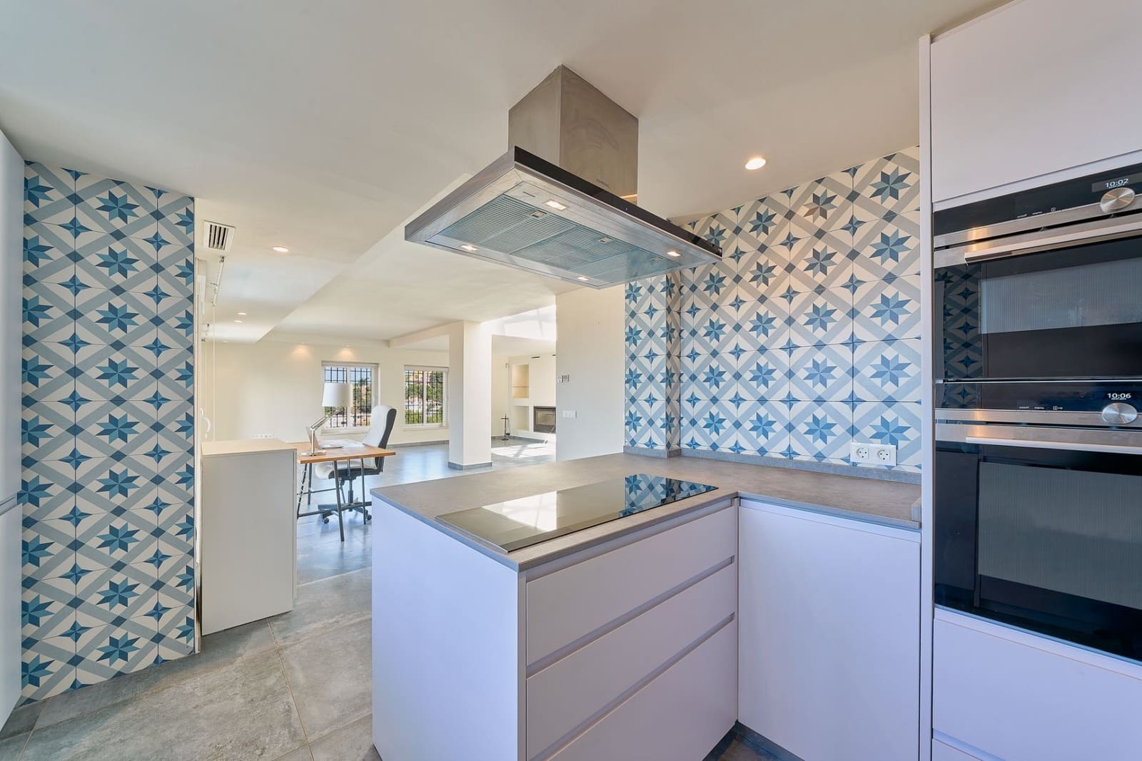 Chalet de 4 habitaciones en Málaga ciudad en venta con piscina garaje - 1.370.000 € (Ref: 9850740)