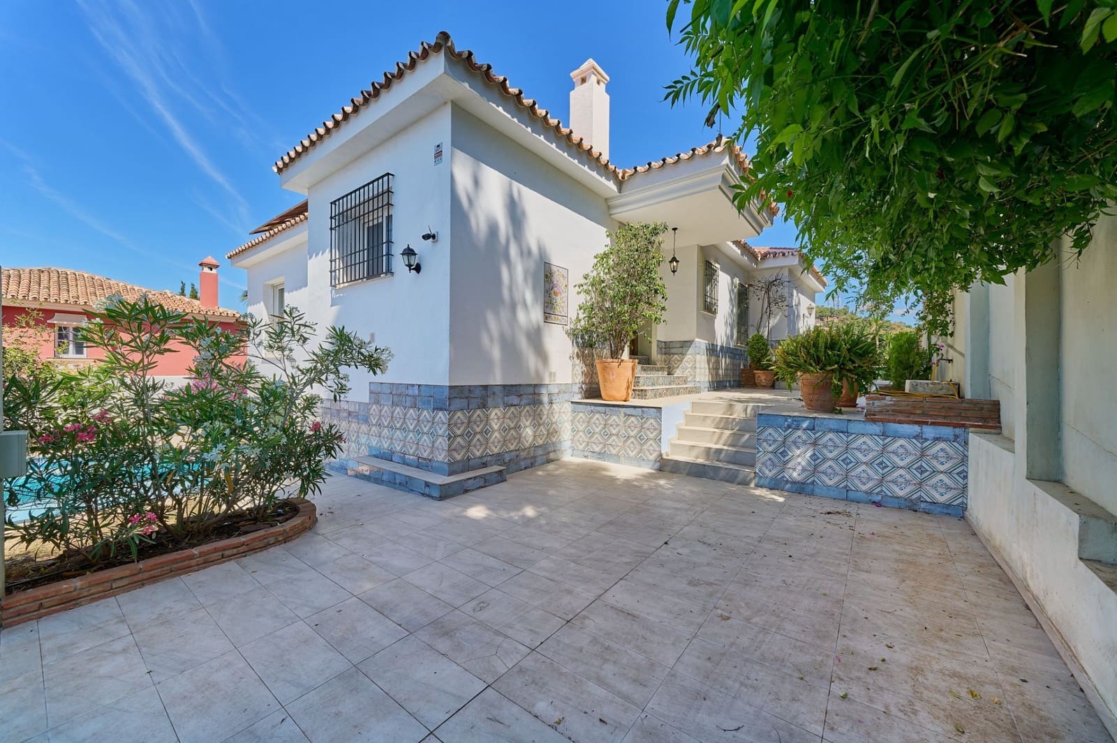 Chalet de 4 habitaciones en Málaga ciudad en venta con piscina garaje - 1.370.000 € (Ref: 9850740)