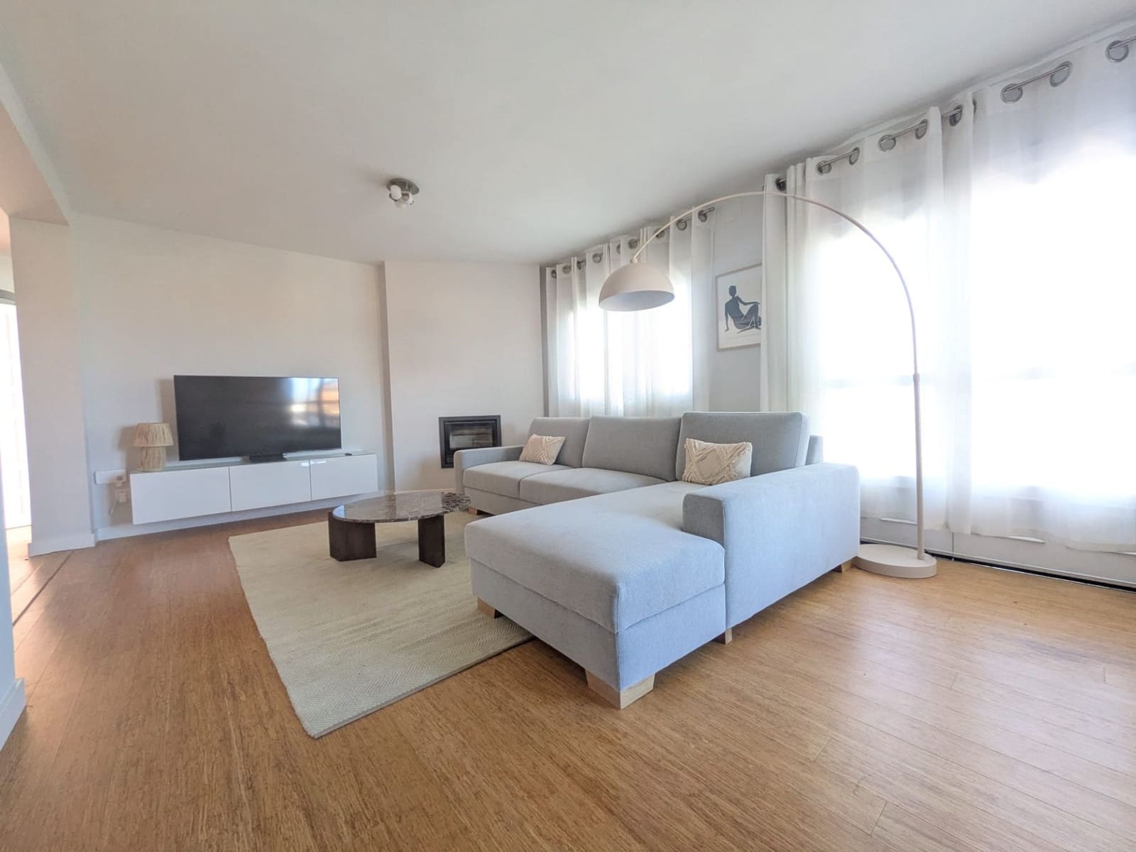 5 camera da letto Villa da affittare in Malaga citta con piscina garage - 5.000 € (Rif: 9912495)
