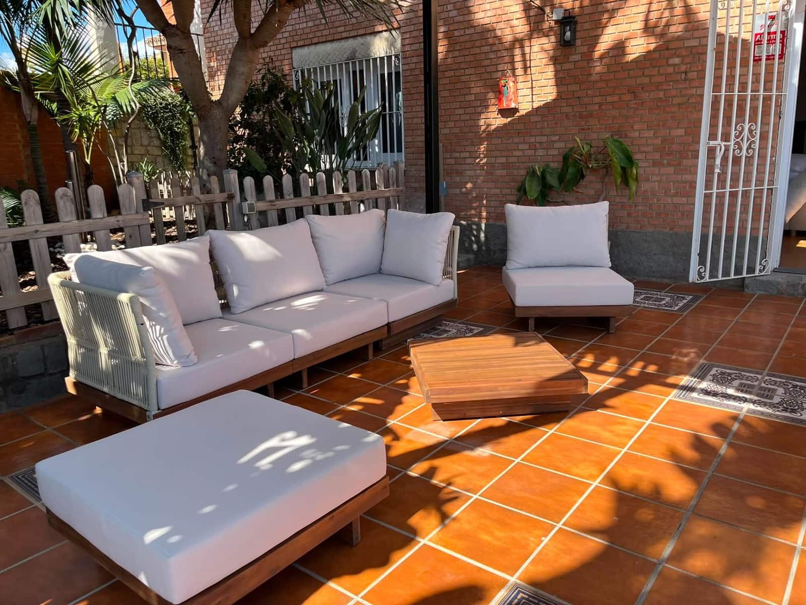 5 camera da letto Villa da affittare in Malaga citta con piscina garage - 5.000 € (Rif: 9912495)