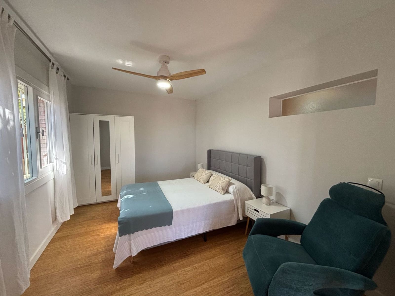 5 camera da letto Villa da affittare in Malaga citta con piscina garage - 5.000 € (Rif: 9912495)