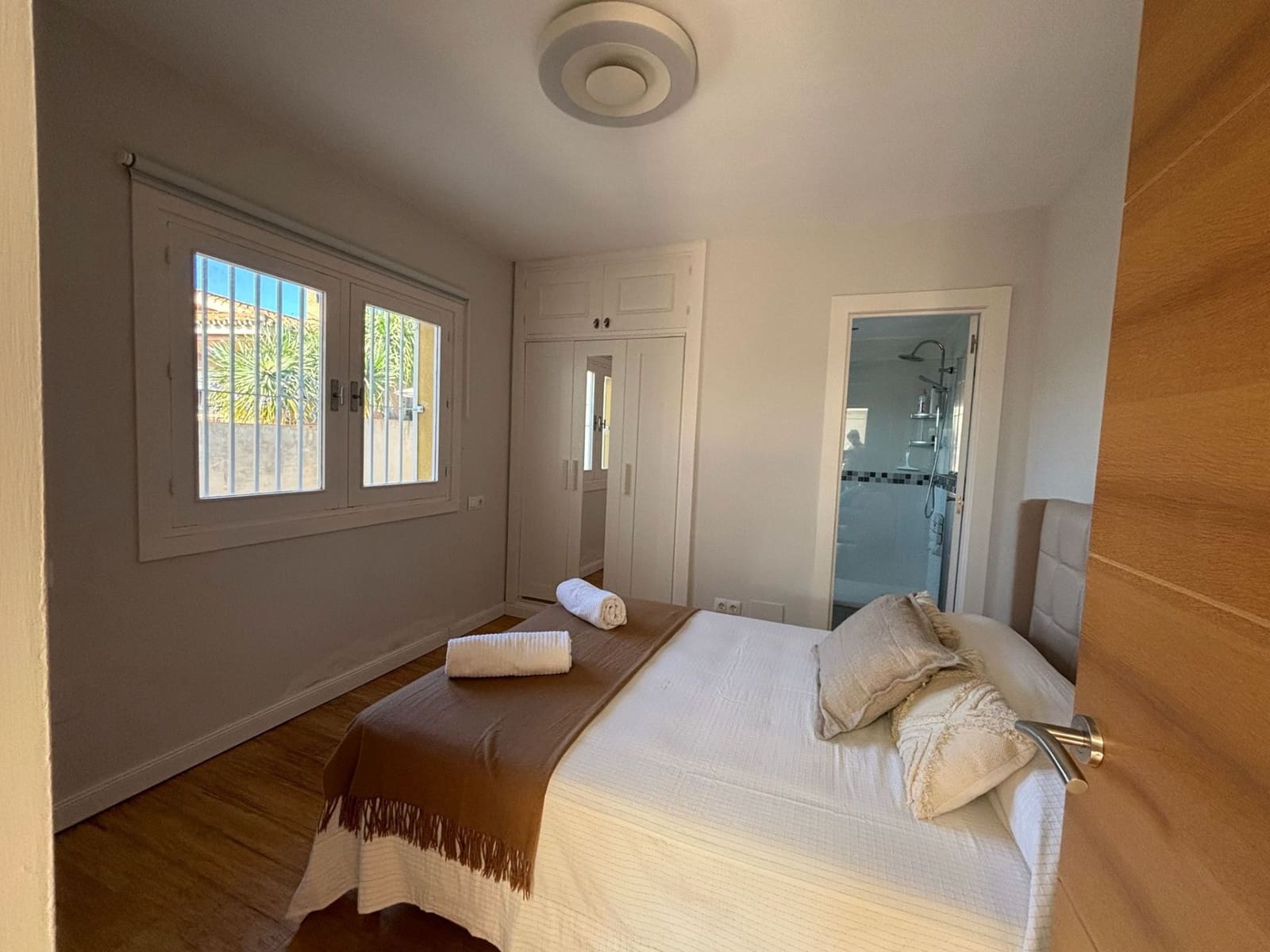 5 camera da letto Villa da affittare in Malaga citta con piscina garage - 5.000 € (Rif: 9912495)