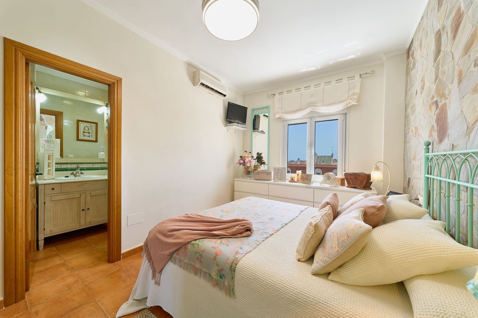 3 sypialnia Mieszkanie na sprzedaż w Miasto Malaga z garażem - 375 000 € (Ref: 9921673)