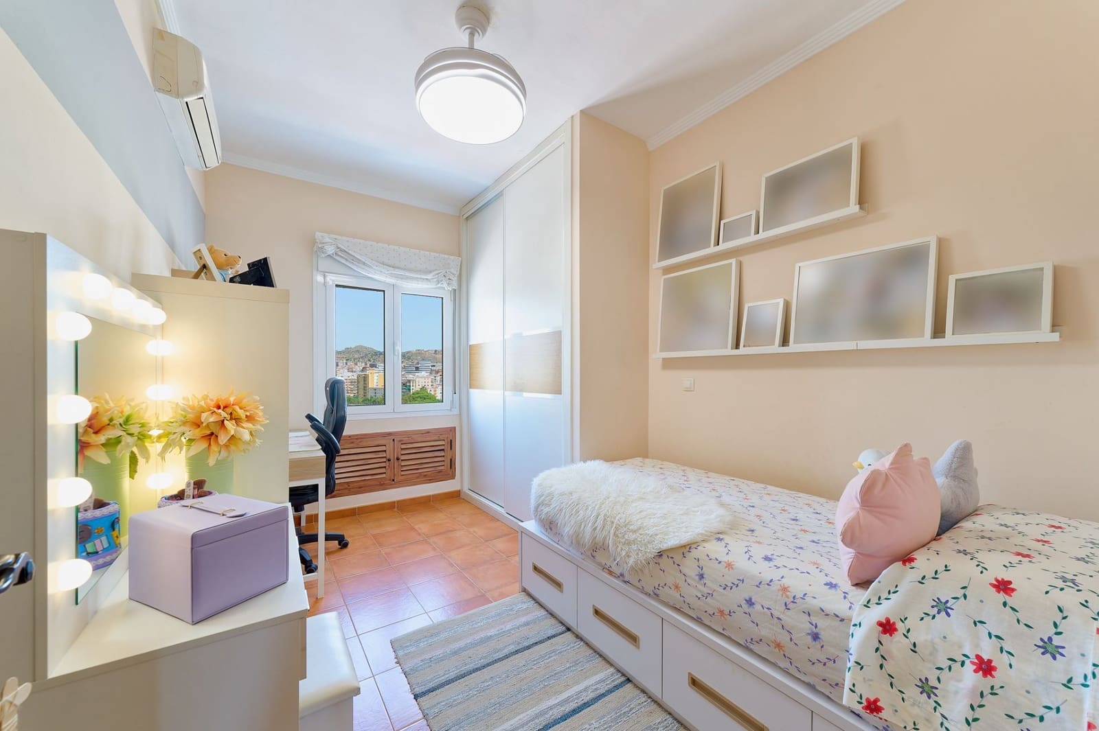 3 sypialnia Mieszkanie na sprzedaż w Miasto Malaga z garażem - 375 000 € (Ref: 9921673)