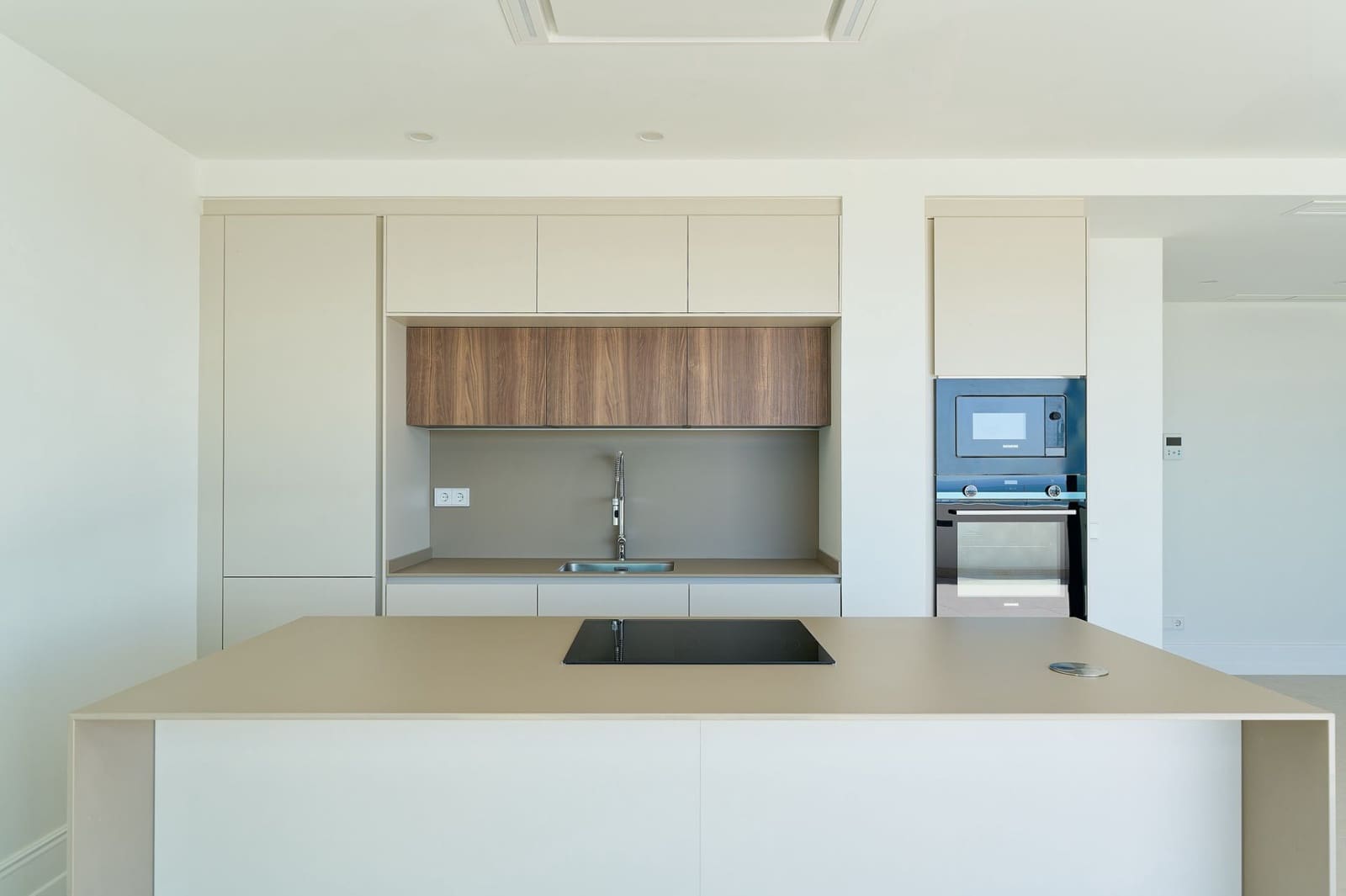 3 bedroom Penthouse for sale in Fuengirola with pool garage - € 1,254,700 (Ref: 9926747)
