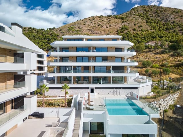 3 sovrum Takvåning till salu i El Higuerón, Fuengirola med pool garage - 1 254 700 € (Ref: 9926747)
