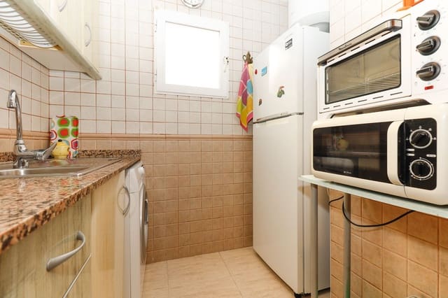 1 makuuhuone Huoneisto myytävänä paikassa Centro, Torrevieja - 132 000 € (Ref: 9459485)