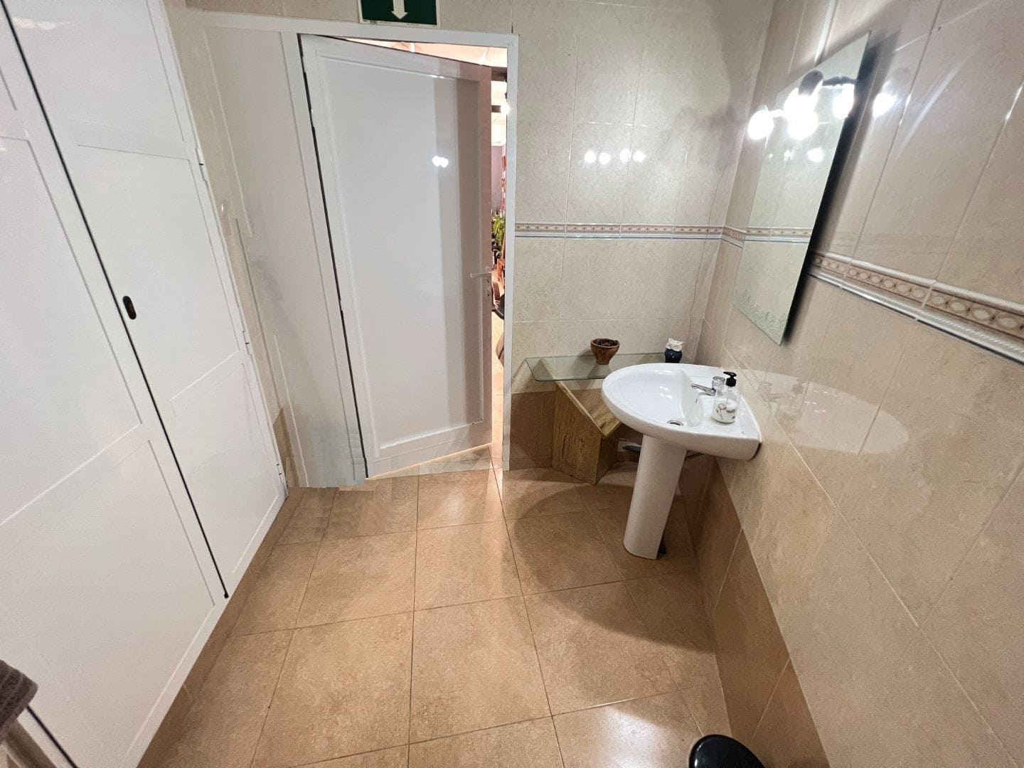 2 Zimmer Gewerbe zu verkaufen in Guardamar del Segura - 99.900 € (Ref: 9459657)