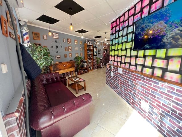 2 Zimmer Gewerbe zu verkaufen in Guardamar del Segura - 99.900 € (Ref: 9459657)