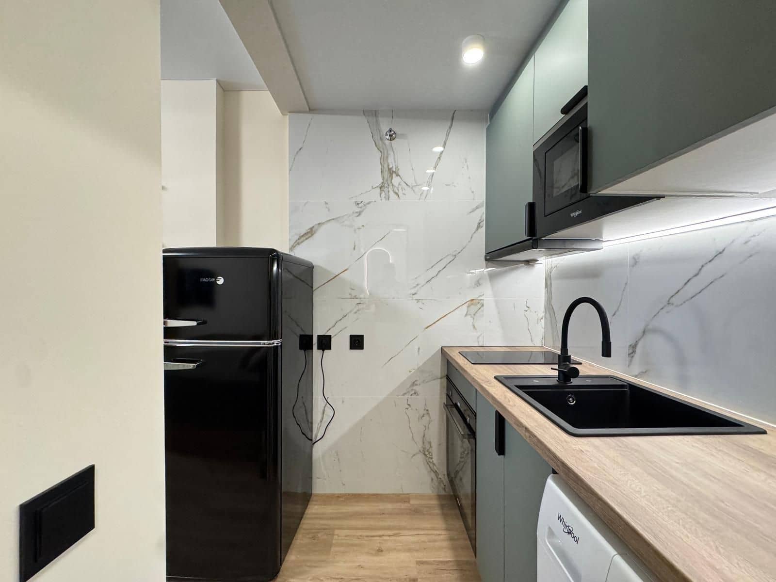 Monolocale in vendita in Torrevieja con piscina - 103.000 € (Rif: 9459659)