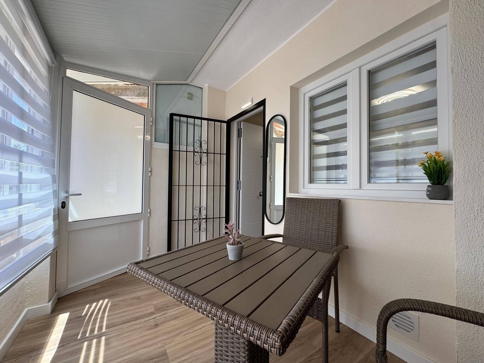 Monolocale in vendita in Torrevieja con piscina - 103.000 € (Rif: 9459659)