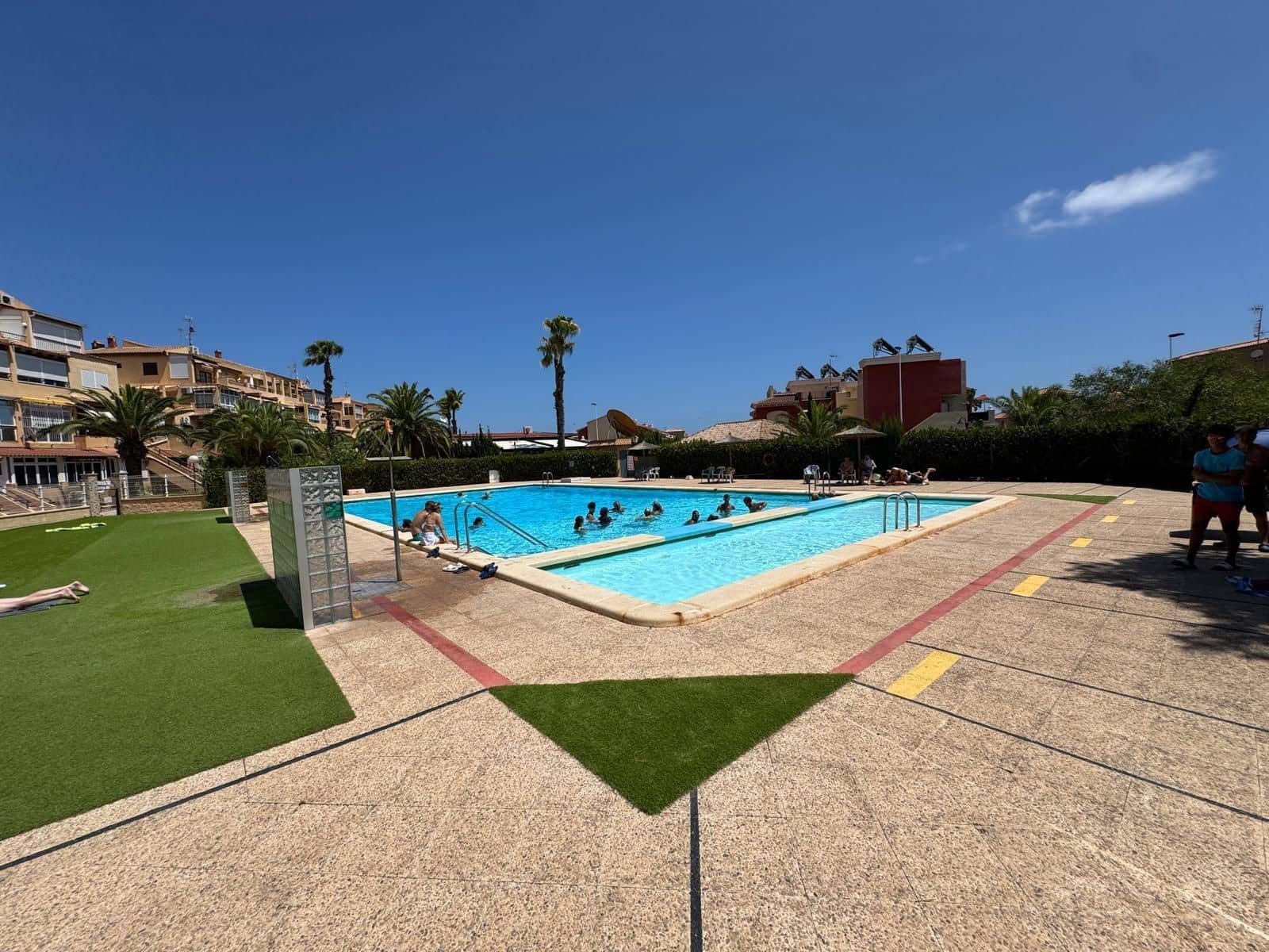 Monolocale in vendita in Torrevieja con piscina - 103.000 € (Rif: 9459659)