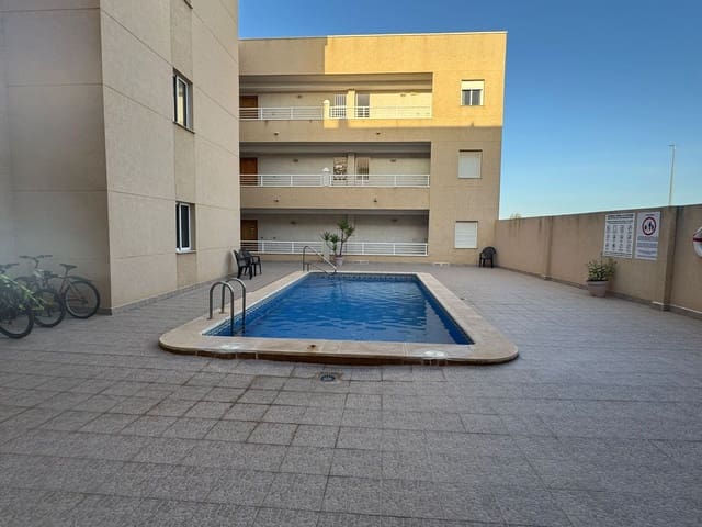 2 bedroom Flat for sale in Los Montesinos with pool - € 113,000 (Ref: 9460664)
