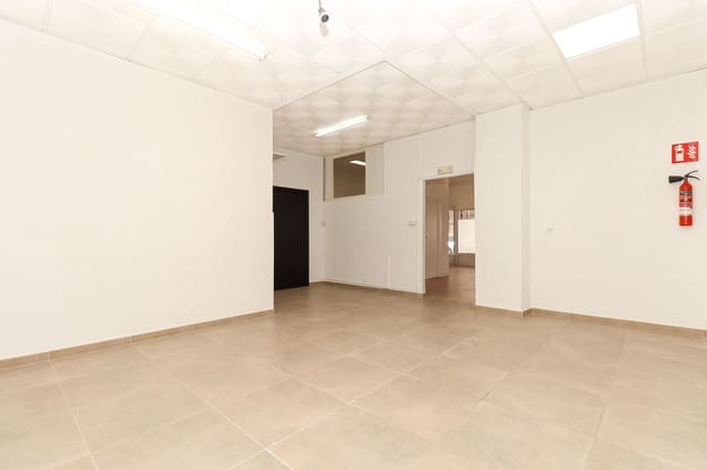 Kommersiell till salu i El Acequión - Los Náufragos, Torrevieja - 126 000 € (Ref: 9460668)