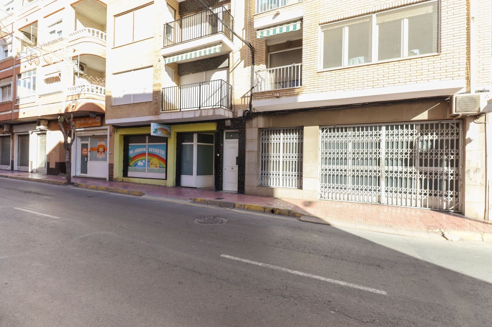 Commercieel te koop in Torrevieja - € 169.000 (Ref: 9460672)